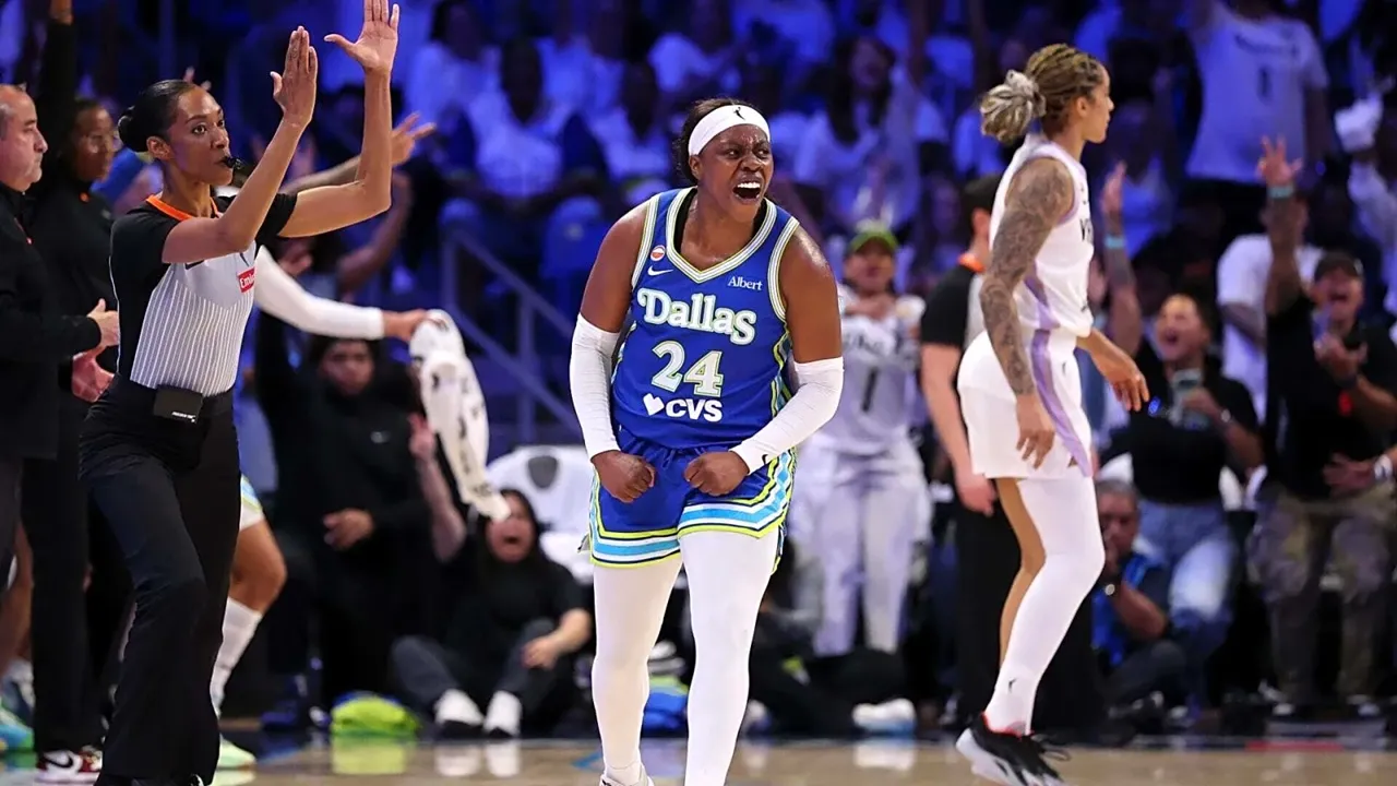 Arike Ogunbowale Pecahkan Rekor saat Dallas Wings Libas Valkyries