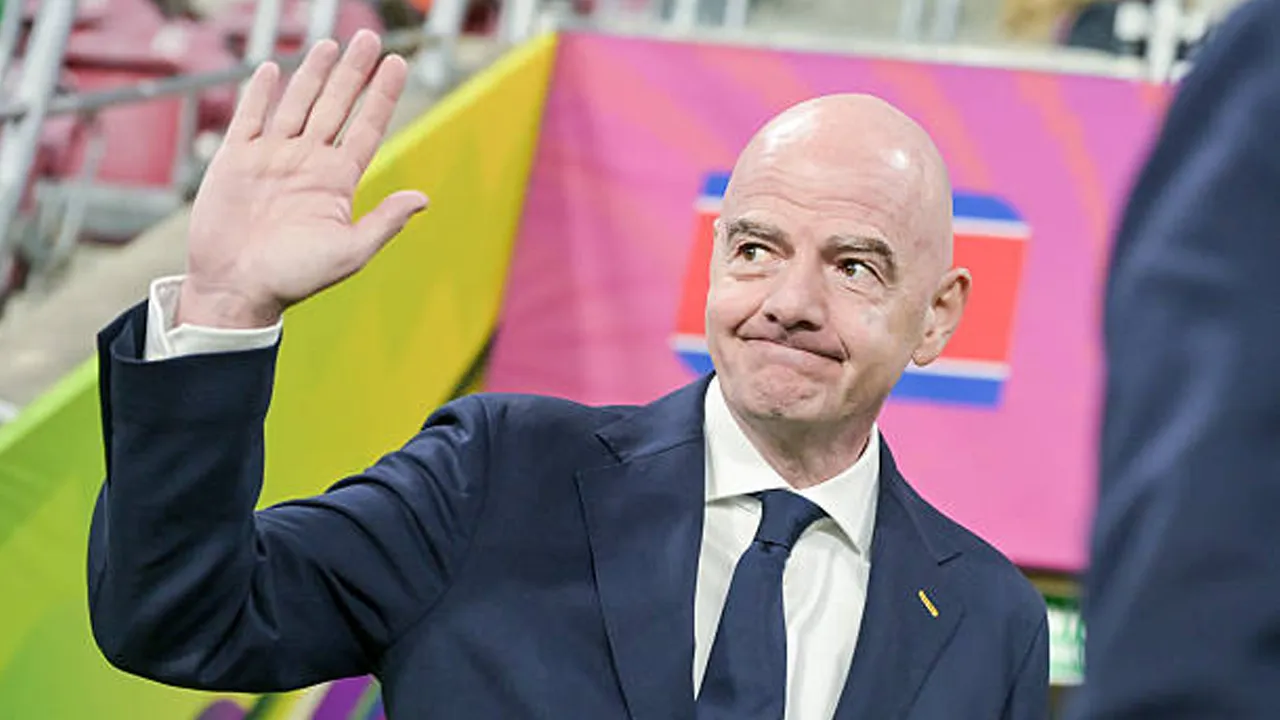 Asosiasi Sepak Bola Swiss Resmi Menarik Dukungannya untuk Gianni Infantino