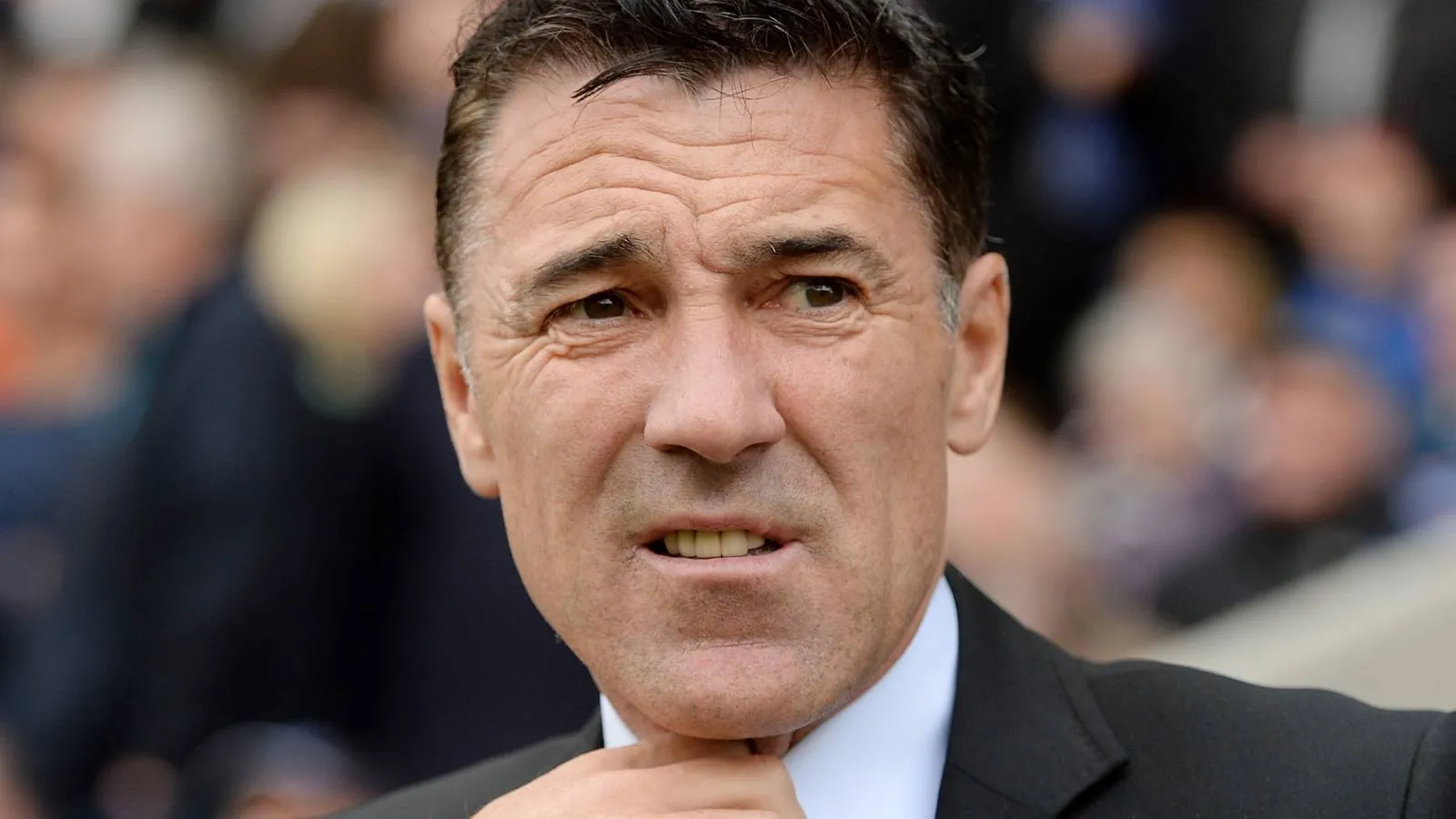 Dean Saunders Kritik Keputusan Transfer Emery di Aston Villa - sumber: (givemesport)