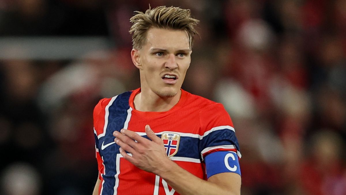 Insiden Bernardo Silva: Martin Odegaard Jadi Sorotan
