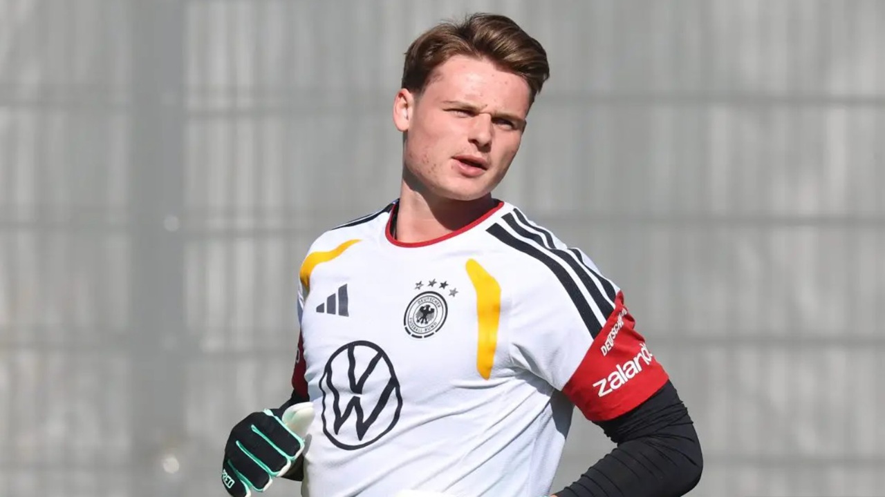 Jonas Urbig Gak Sabar Jalani Debut Bersama Timnas Jerman Senior