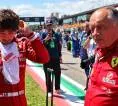 Leclerc Kecam Rumor Horner Gantikan Vasseur di Ferrari