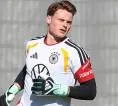 Percaya Jonas Urbig, Bayern Munich Bantah Kabar Minati Jordan Pickford