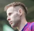 Peter Gulacsi Incar Kemenangan Perdana di Kandang Real Madrid