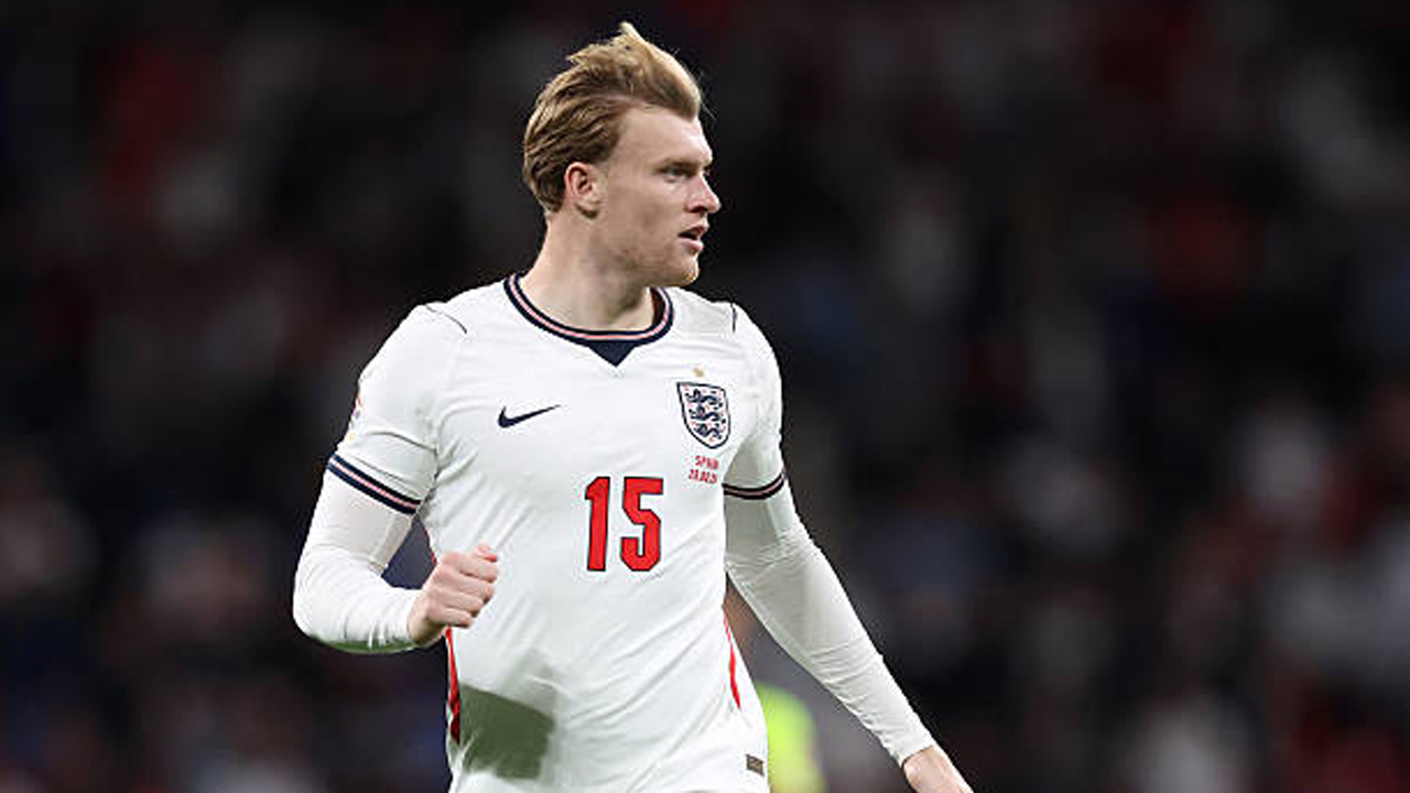 Pukul Mundur Klub Peminat, Everton Tak Berniat Jual Jarrad Branthwaite