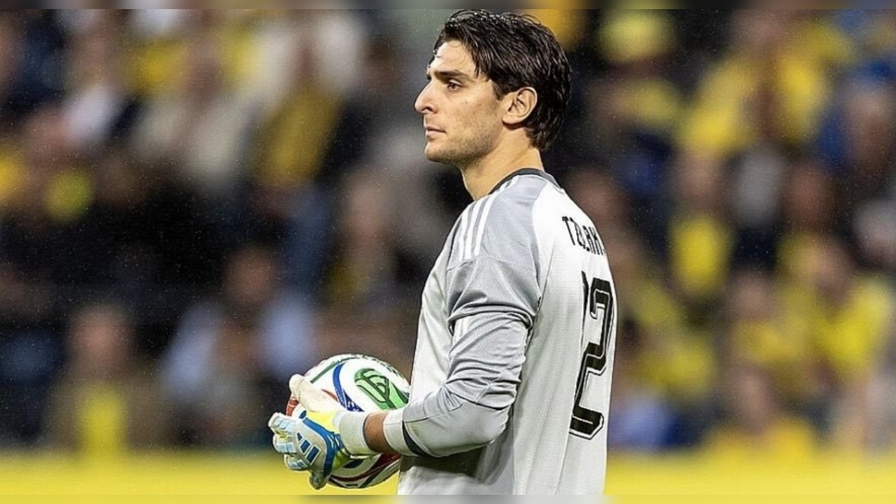 Tampil Impresif di Awal Musim, Tottenham Pantau Kiper Hull City