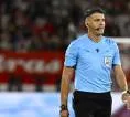 Wasit Spanyol Jesus Gil Manzano Pimpin Laga Prancis vs Italia