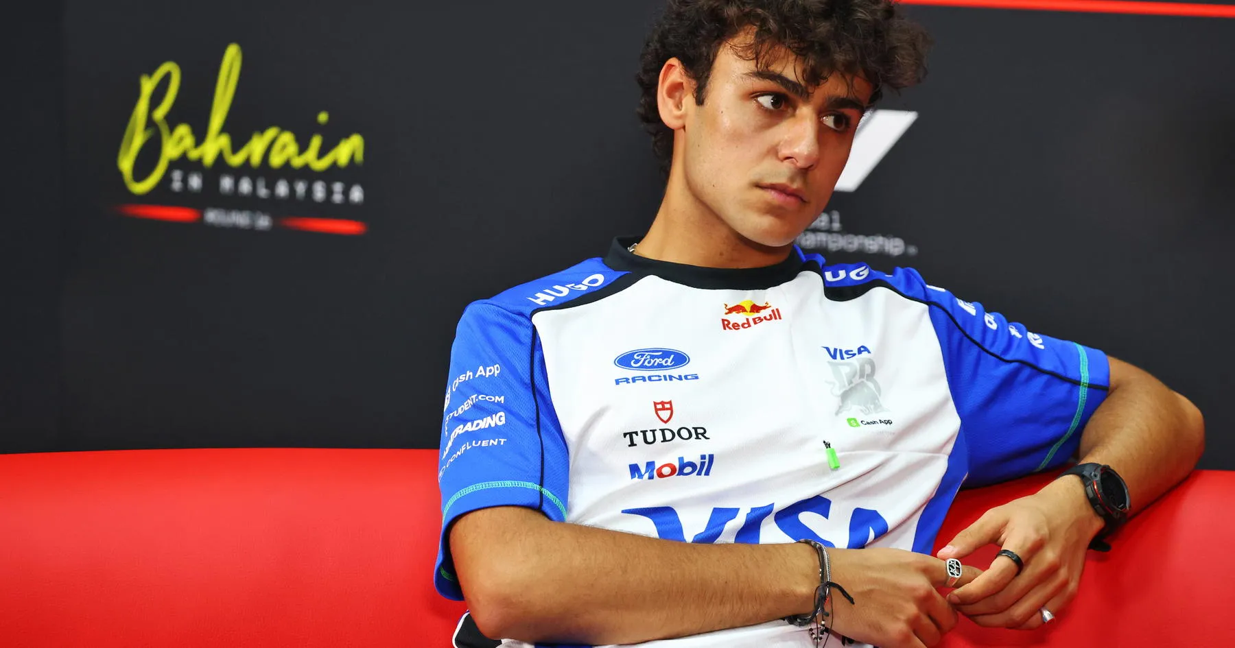 Arvid Lindblad Berjanji Usai Diskusi Internal Racing Bulls - sumber: (racingnews365)