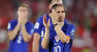 Carlo Pellegatti Minta Luka Modric Bertahan di Milan dengan Satu Syarat