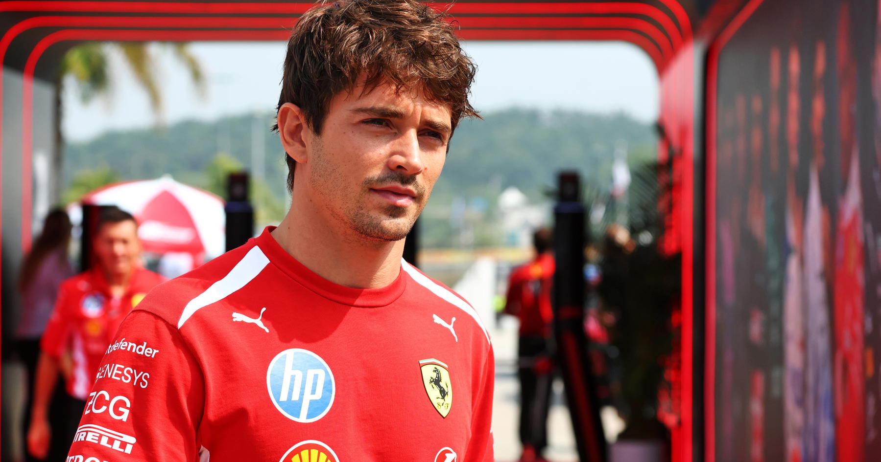 Charles Leclerc Tahan Panas, Verstappen Tetap Ungguli Hari
