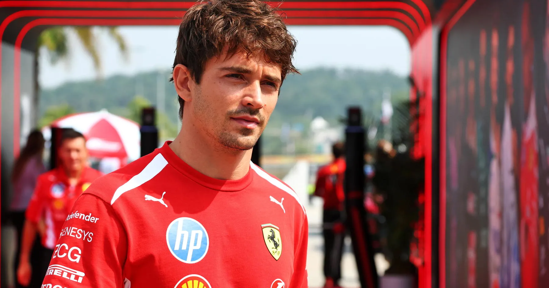 Charles Leclerc Tahan Panas, Verstappen Tetap Ungguli Hari - sumber: (racingnews365)