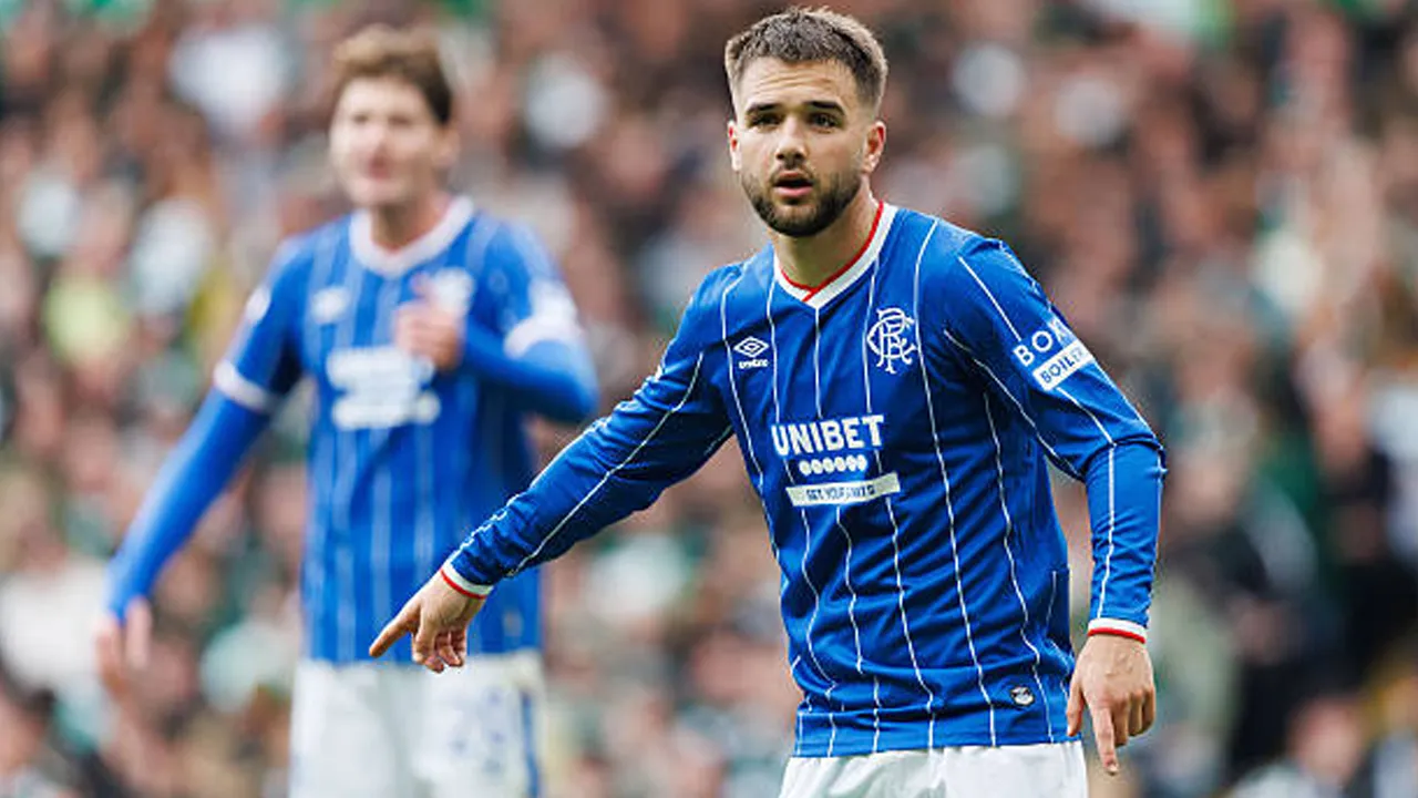Ditaksir Klub Top, Nicolas Raskin Tak Mau Terburu-buru Tinggalkan Rangers
