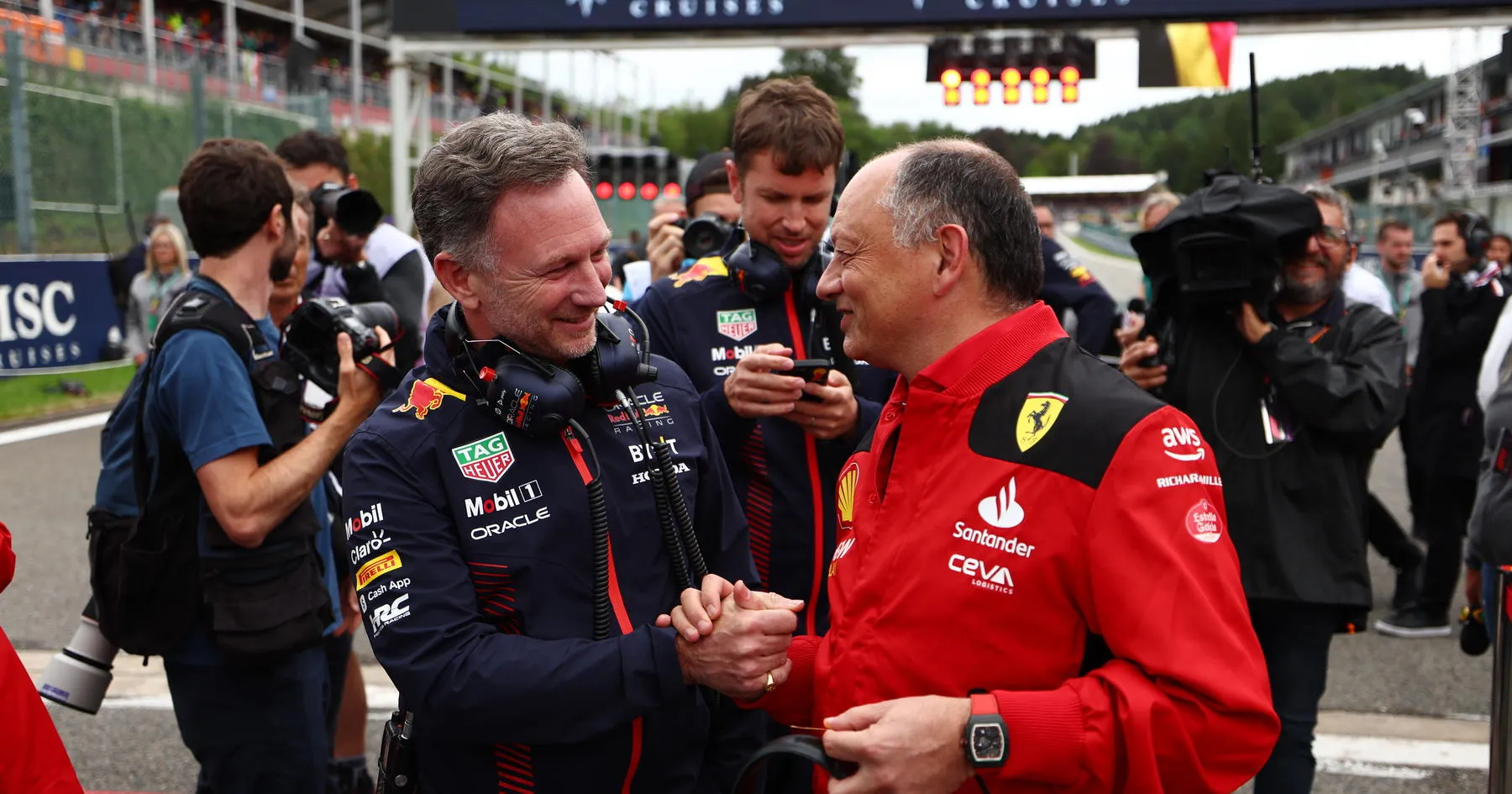 Fred Vasseur Ungkap Masalah Besar Ferrari Terkait Horner - sumber: (racingnews365)