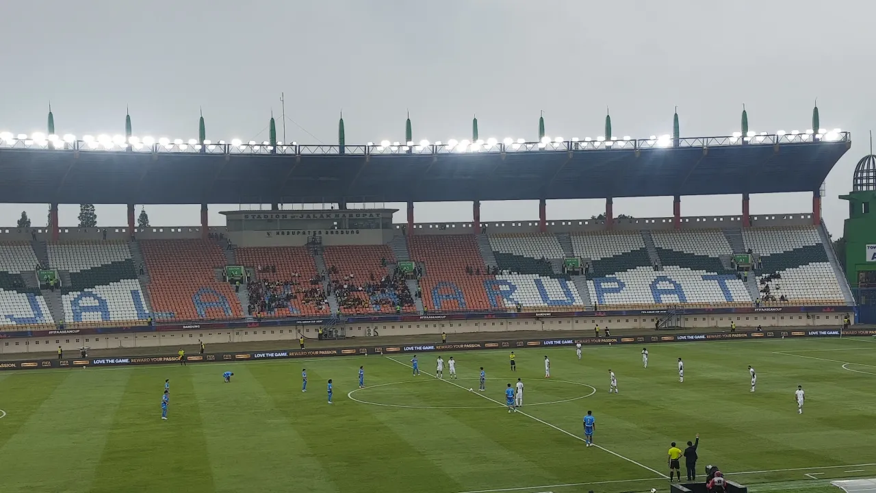 Persib mengungsi ke Si Jalak Harupat karena GBLA masih direhabilitasi