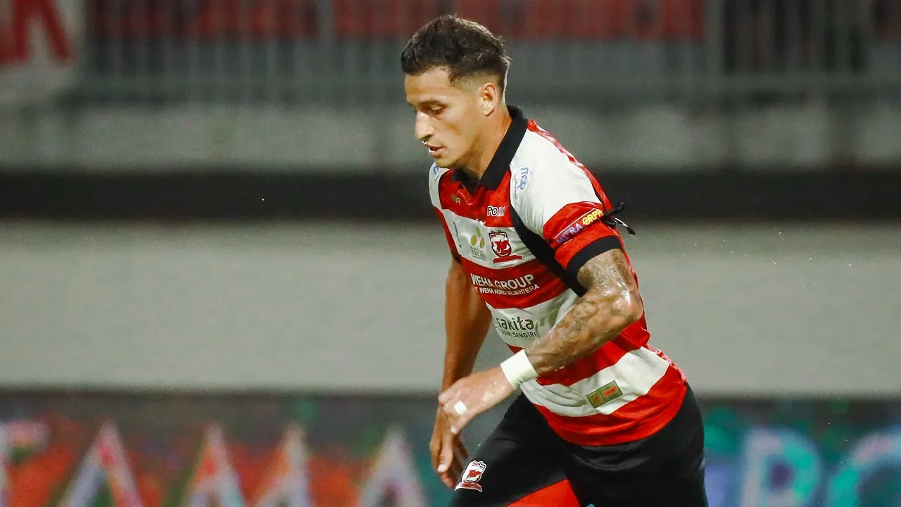 Pemain asing Madura United, Danilo Santacruz