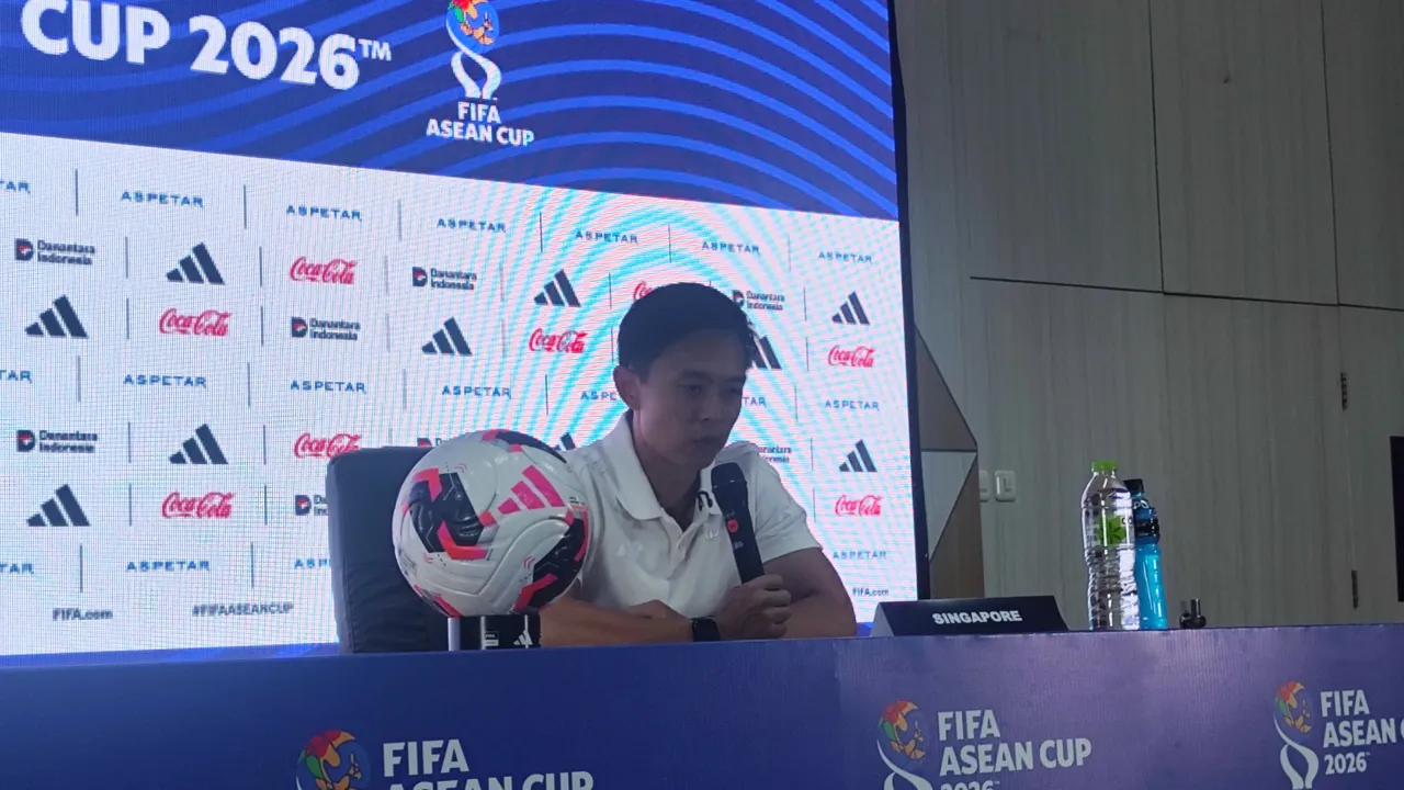 Pelatih Timnas Singapura, Gavin Lee