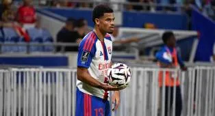 Zachary Athekame Berpeluang Kembali ke Skuad Milan Musim Depan