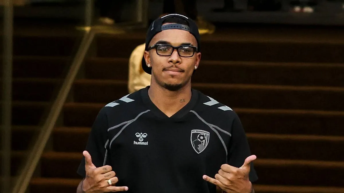 Arsenal Terima Kabar Terkini Transfer Eli Junior Kroupi - sumber: (footballlondon)