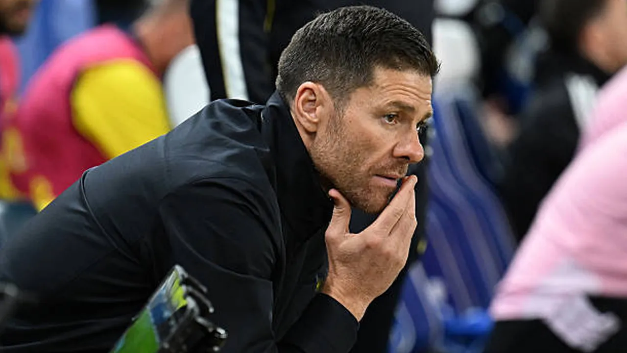 Data Buktikan Pertahanan Masih Jadi PR Chelsea di Bawah Xabi Alonso