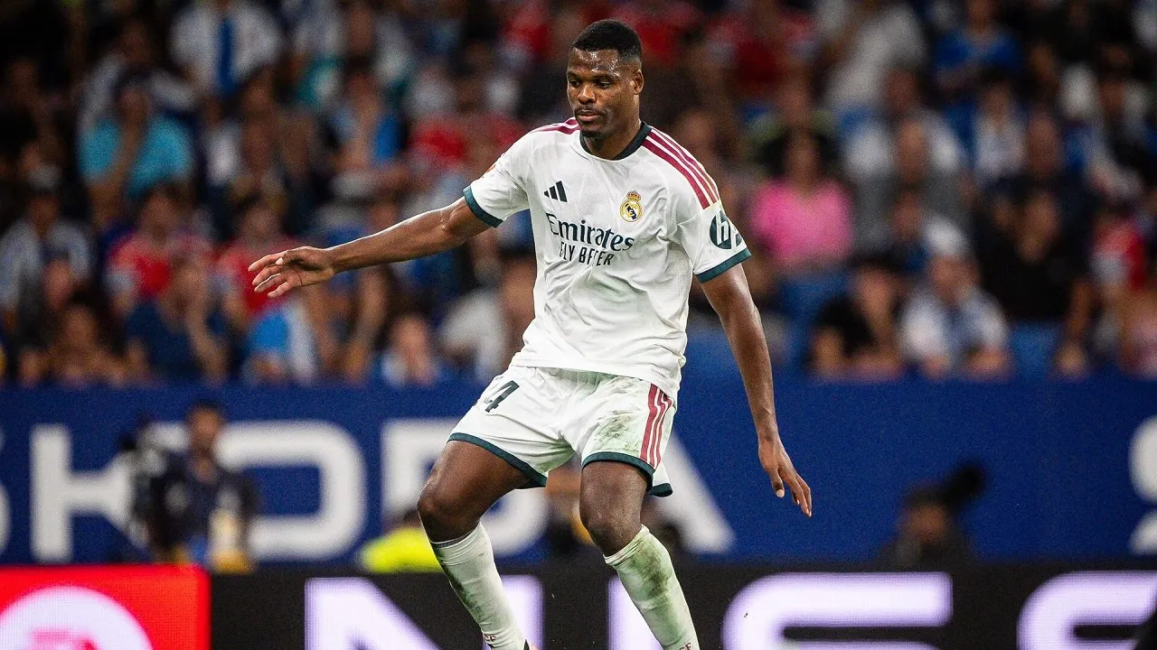 Denzel Dumfries: Semua Keluarga Saya Masih Jadi Tifosi Inter Milan
