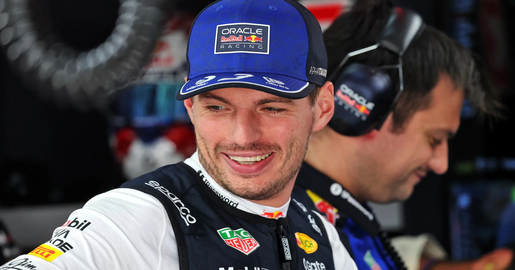 Max Verstappen Raih Pole Posisi Pertama Musim Ini - sumber: (racingnews365)