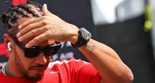 Peringatan untuk Hamilton: Kesalahan di Sepang Picu Perubahan