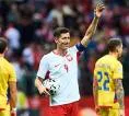 Robert Lewandowski Cetak Hattrick, Polandia Hancurkan Rumania 6-0