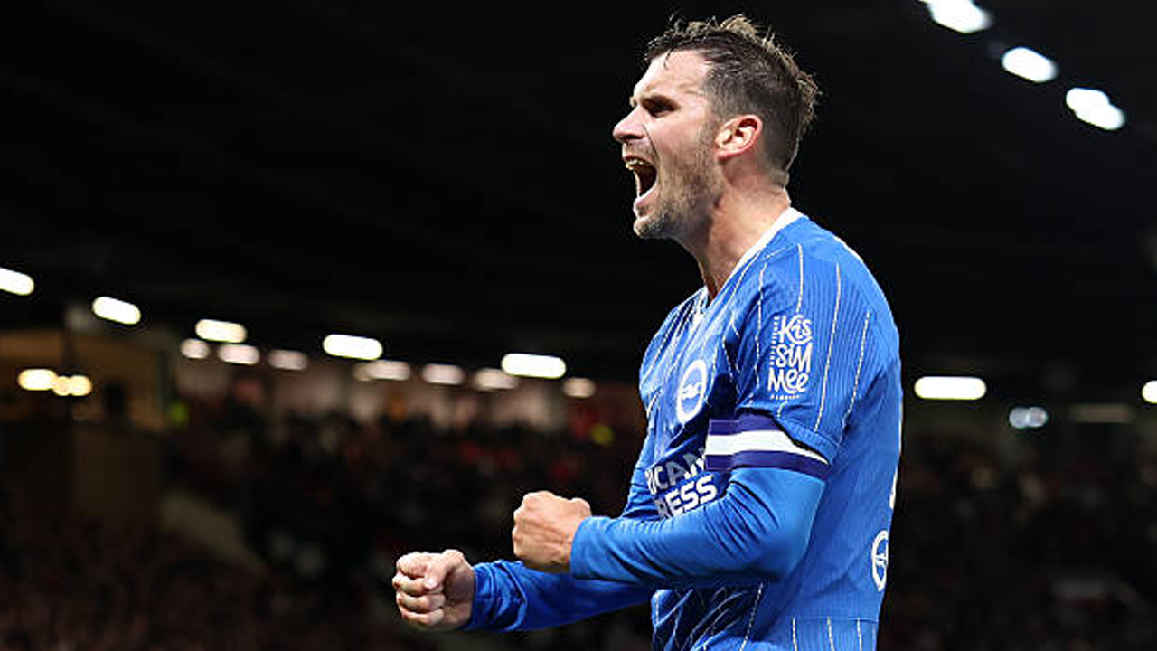 Sapu Bersih, Pascal Gross Bawa Brighton Borong Penghargaan Premier League