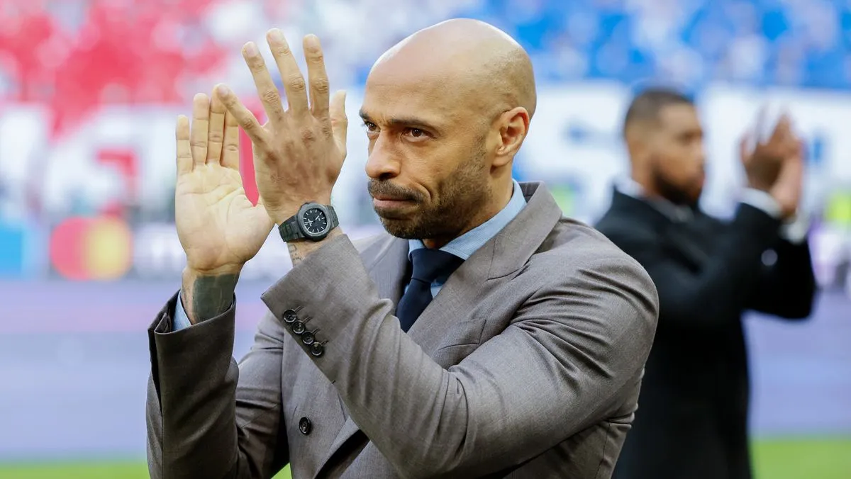 Thierry Henry Setujui Transfer £45 Juta Arsenal - sumber: (footballlondon)
