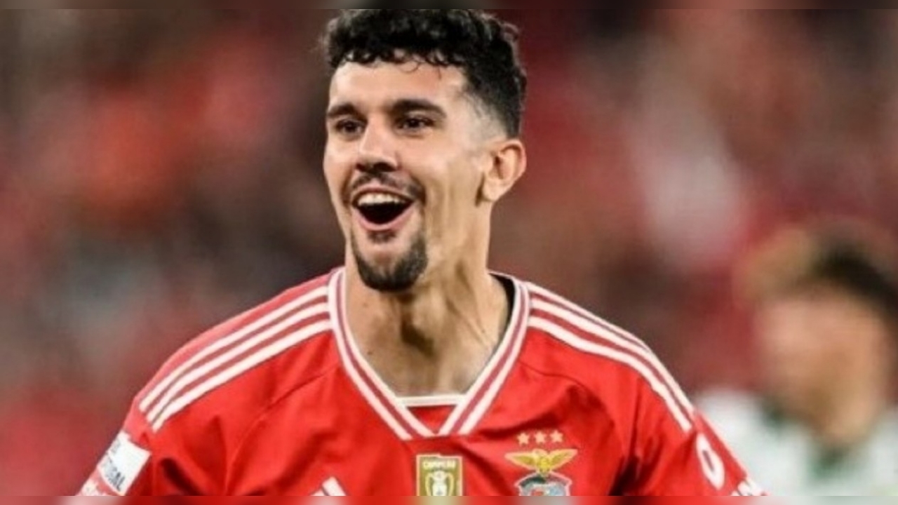 Tottenham Minati Defender Benfica Dengan Klausa Rilis Rp. 1,5 Triliun