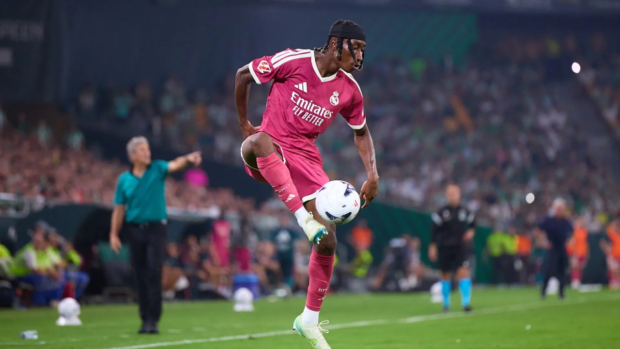 Yan Diomande Mengalahkan Kylian Mbappe dan Lamine Yamal dalam Statistik Ini