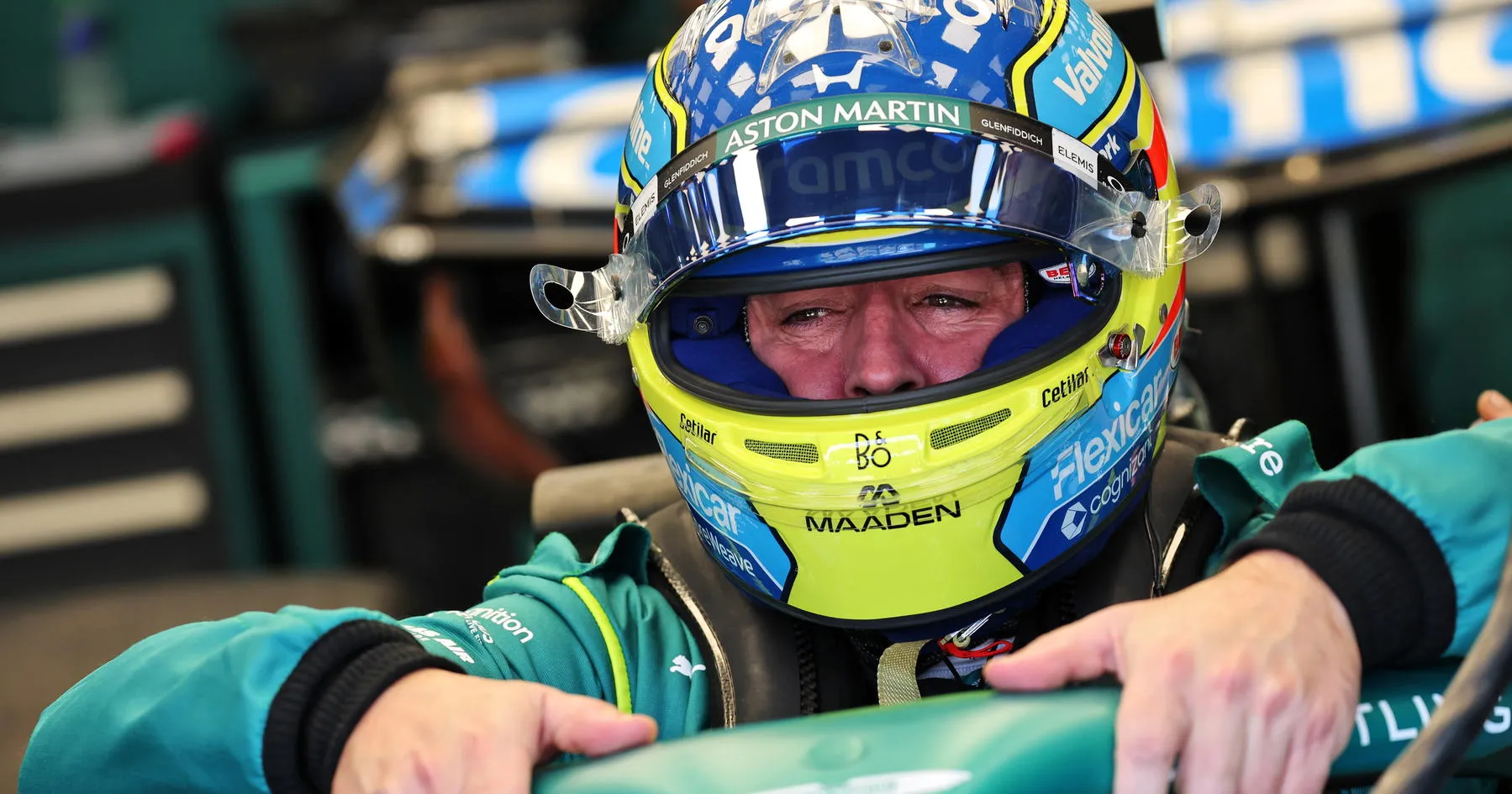 Alonso Peringatkan Aston Martin Tetap Waspada Usai Keajaiban F1 - sumber: (racingnews365)