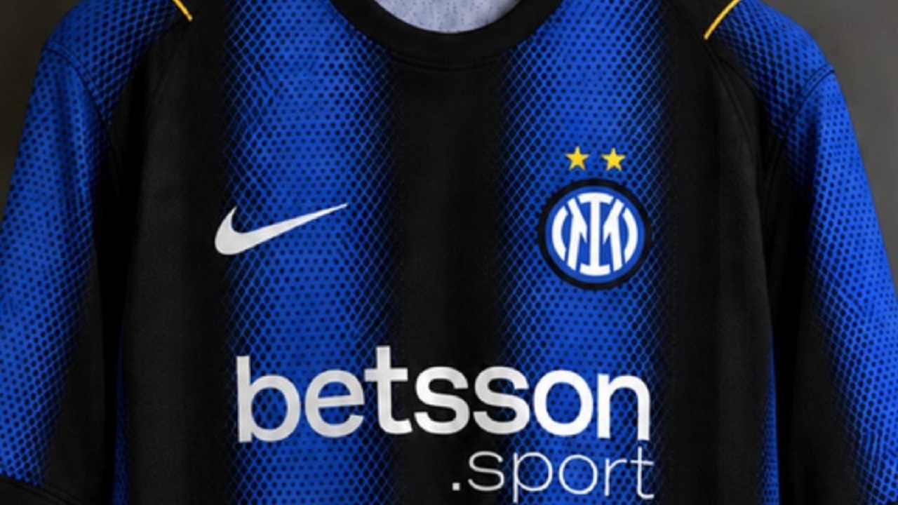 Bocoran Jersey Kandang Inter Milan 2027/28 Usung Garis Gradasi Biscione