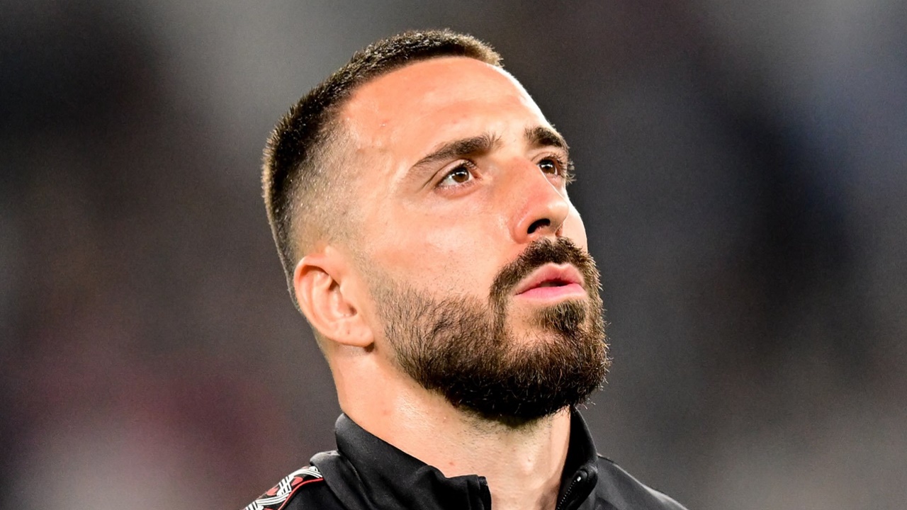 Gila Ungkap Alasan Pindah Dari Lazio dan Pilih Milan