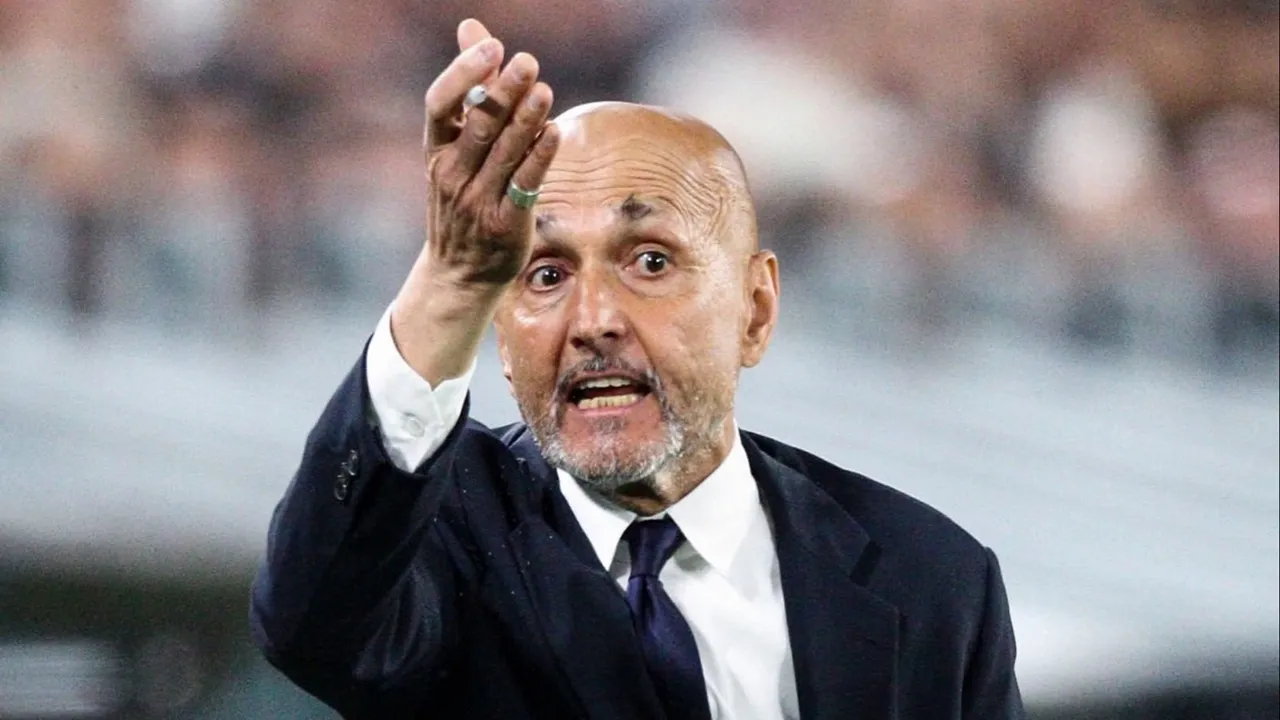 Juventus pantau bek Tottenham
