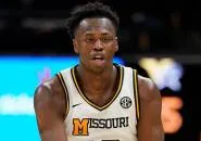 Mark Mitchell Dipastikan Tidak Layak Bermain di NCAA