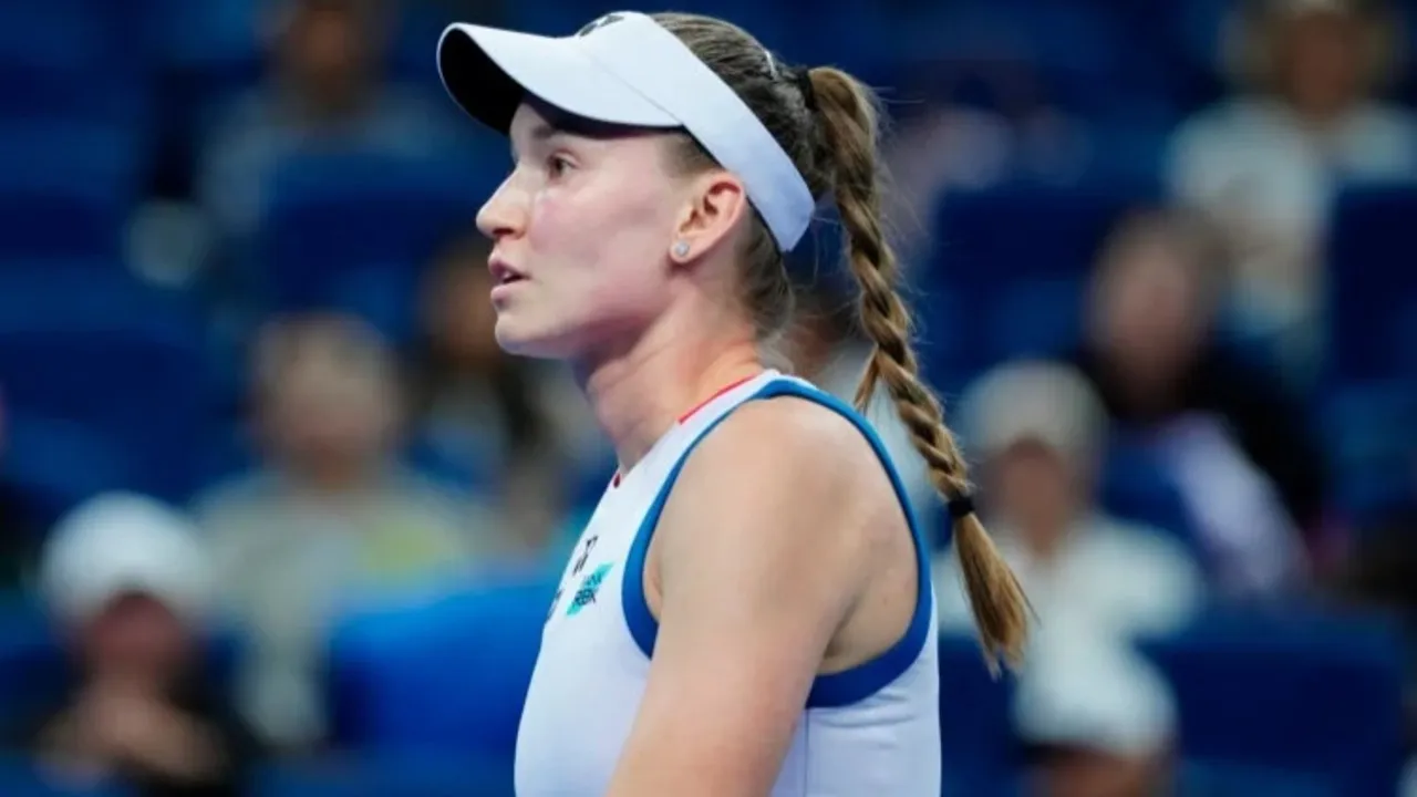 Reaksi Elena Rybakina Usai Kalah Di Laga Pertama Sebagai Petenis Peringkat 1