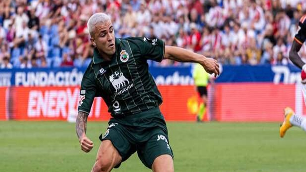 Penyerang Muda Racing Santander Ungkap Mimpi Dipanggil Tim Senior Spanyol