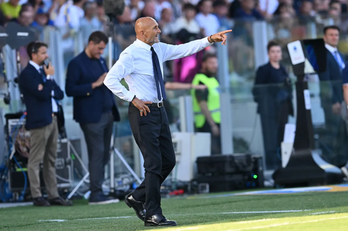 Spalletti Bandingkan Pengalaman Melatih Roma dan Juventus - sumber: (footballitalia)