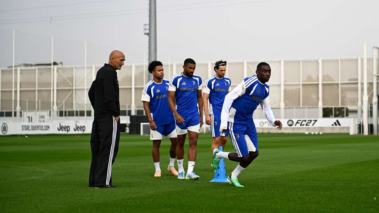 Tak Terbebani Latih Juventus, Luciano Spalletti: Saya Bahagia dan Bebas