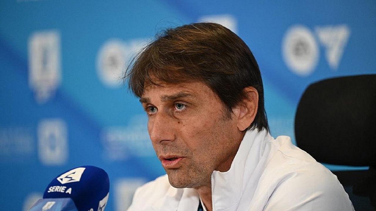Antonio Conte Puji Peran Cesc Fabregas di Como dan PSG Era Enrique