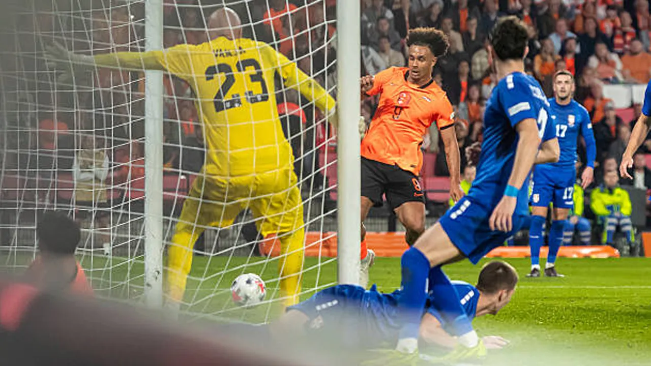 Belanda Kalahkan Serbia 2-1, Joshua Zirkzee Cetak Gol Kemenangan
