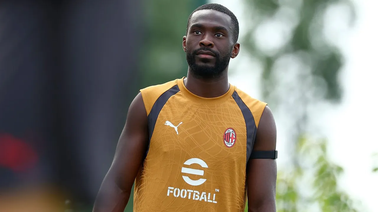 Fikayo Tomori.