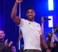 Jelang Duel di Cardiff, Anthony Joshua Diprediksi Menang KO Atas Fury
