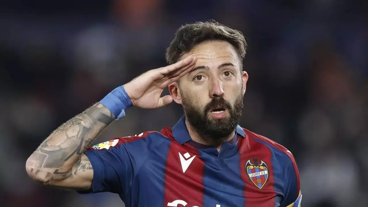Jose Luis Morales Menambah Ketajaman Real Oviedo