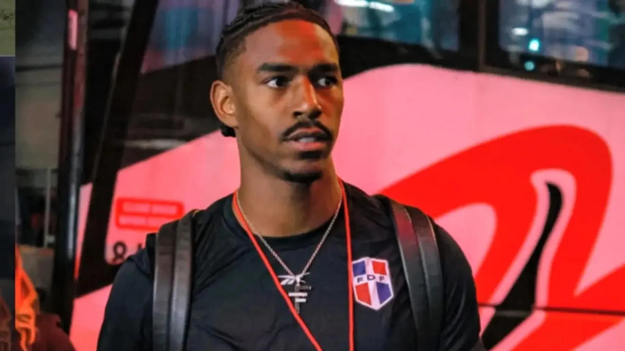 Junior Firpo Konfirmasi Mengalami Cedera saat Bela Timnas Dominika