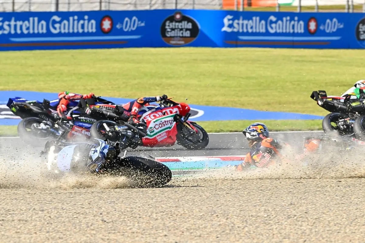 Kesalahan Pergantian Gigi Alex Marquez di GP Jepang - sumber: (motorsport)