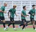 Parkir 10 Pemain Inti, Thailand Simpan Tenaga Hancurkan Indonesia di Final