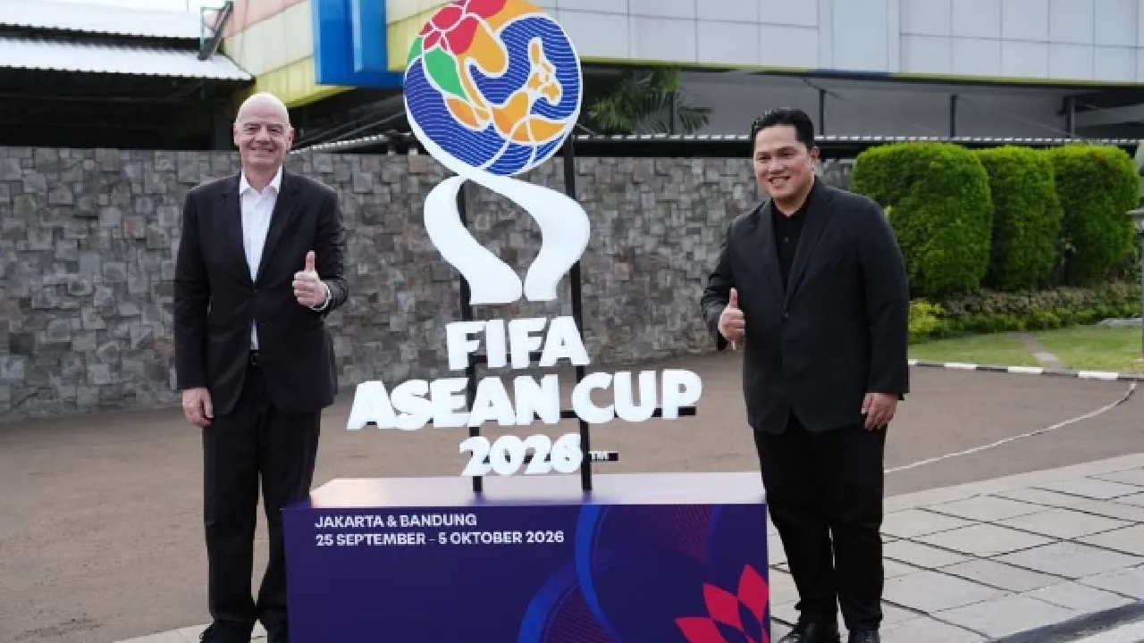 Presiden FIFA Hadiri Final ASEAN Cup, Erick Thohir Sampaikan Pesan Khusus