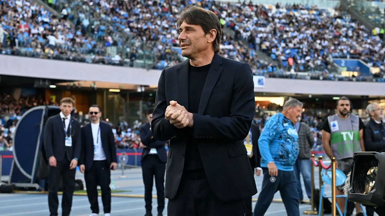 Soal Masa Depan, Antonio Conte Siap Terima Tawaran di Tengah Musim
